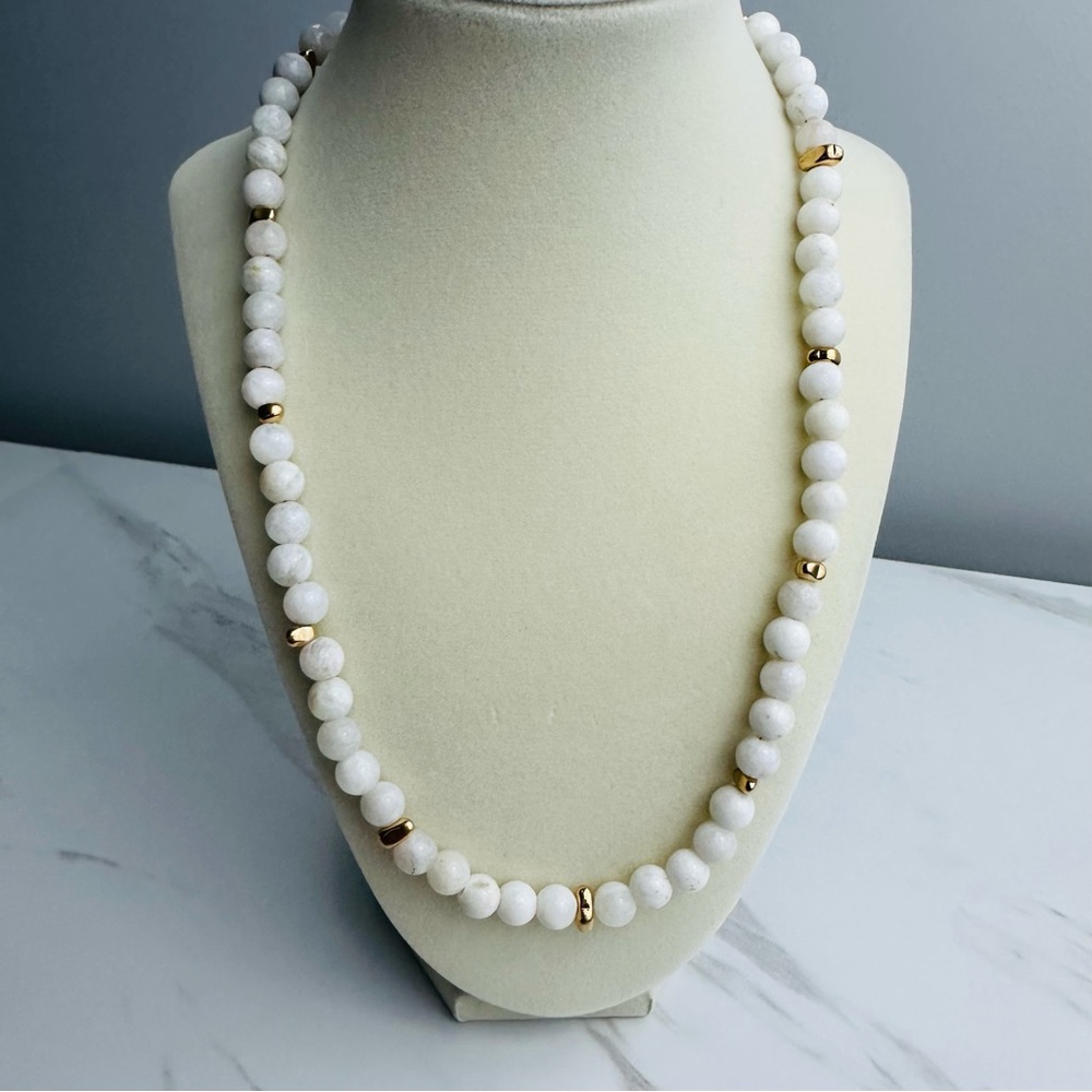 Genuine Moonstone Luxury Beaded Necklace Gold Tone Clasp Hematite Accents
